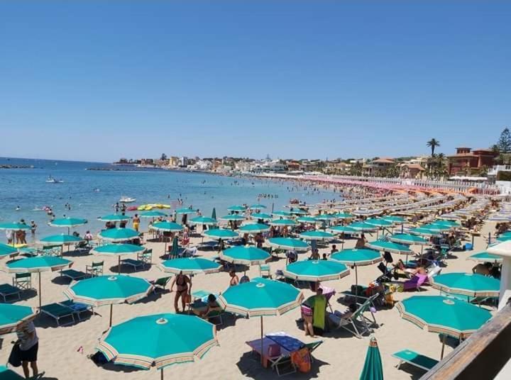La Tana Nel Vicolo Apartment Santa Marinella Ngoại thất bức ảnh
